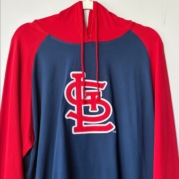 St Louis Cardinals Baseball • Pullover Hoodie Can be worn UNISEX. NWOT! - Picture 4 of 7